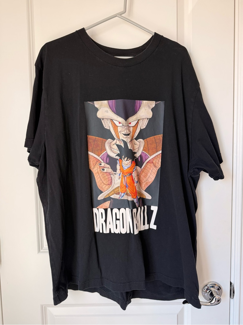 Uniqlo UT Dragon Ball Z Collection Tee - Goku vs. Frieza